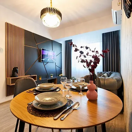 Uptown Apartments Iasi Exterior photo