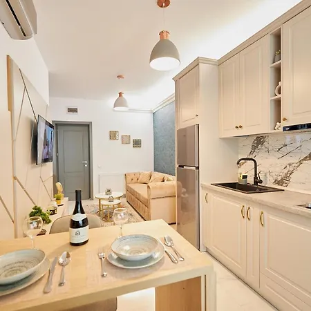 Uptown Apartments Iasi Exterior photo