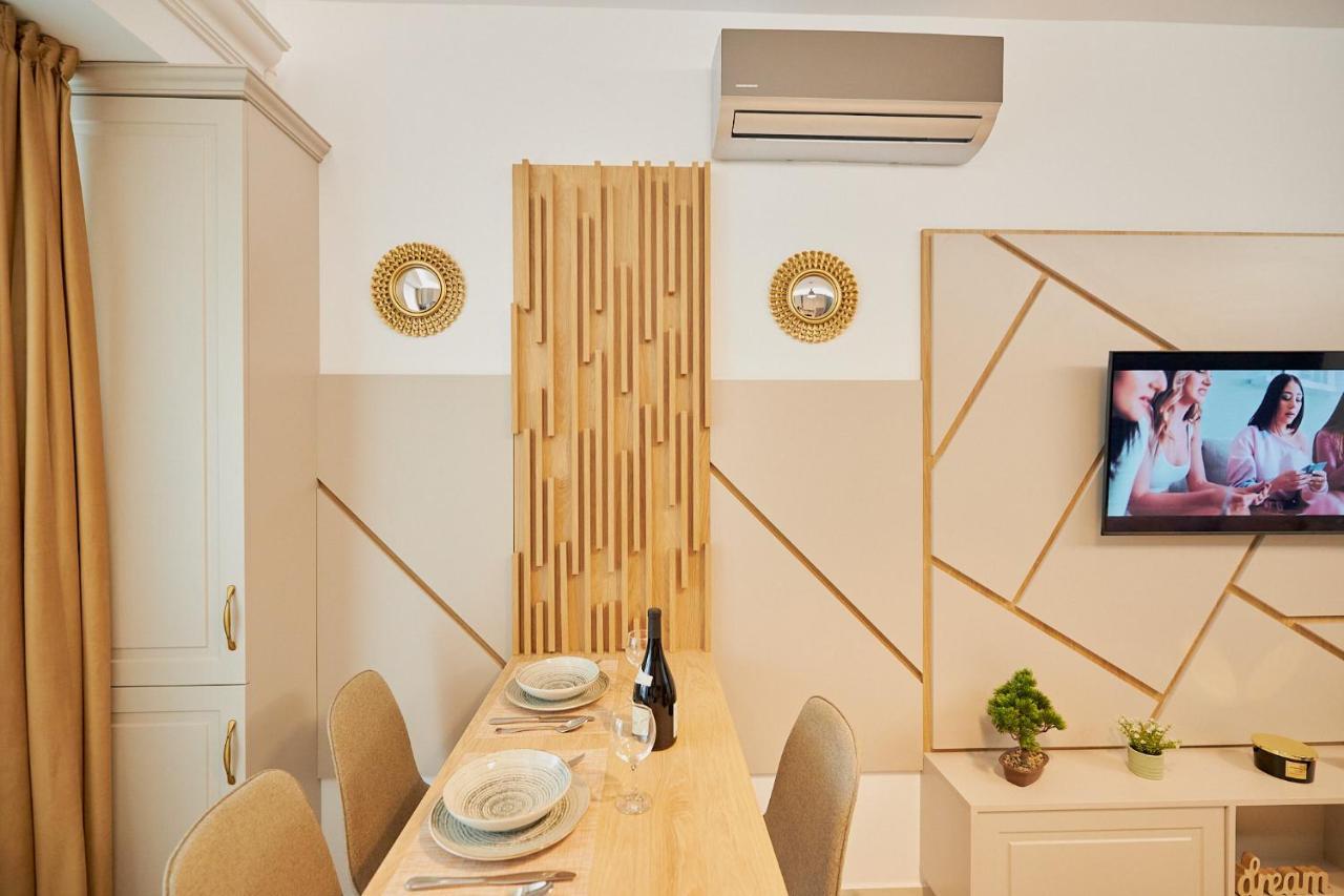 Apartment Uptown *